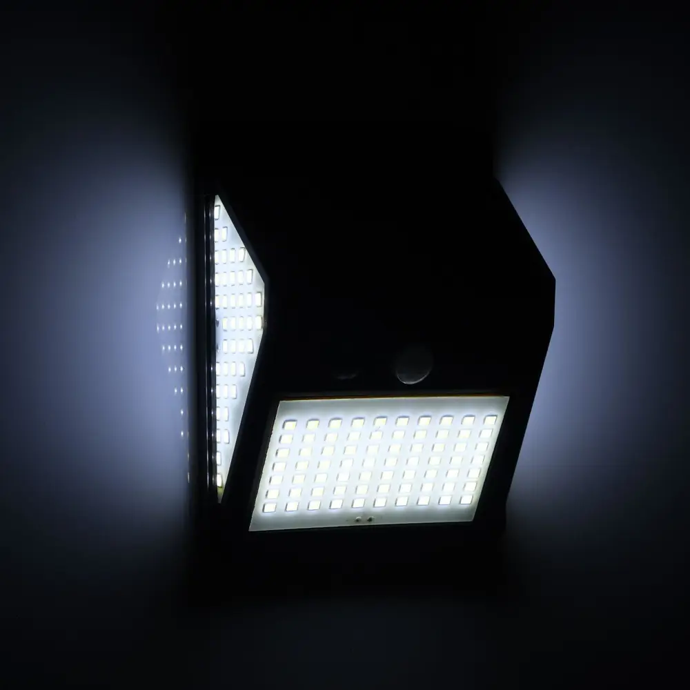 Фото 3 Светильник уличный LUAZON LIGHTING SNP10 5427494 на солнечных батареях цвет черный Фото 3 Светильник уличный LUAZON LIGHTING SNP10 5427494 на солнечных батареях цвет черный