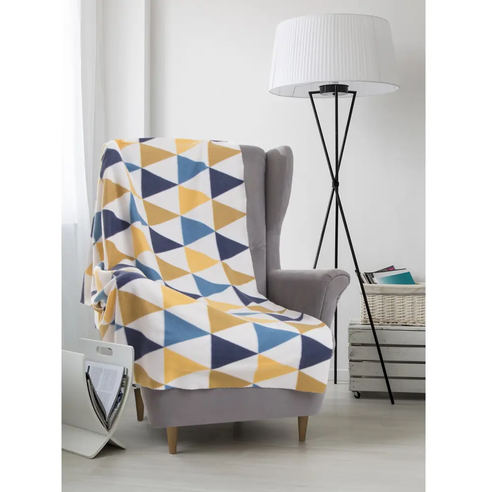 Фото 6 Плед Экономь и я «Треугольники» 150х200 см, флис, цвет белый Фото 6 Плед Экономь и я «Треугольники» 150х200 см, флис, цвет белый