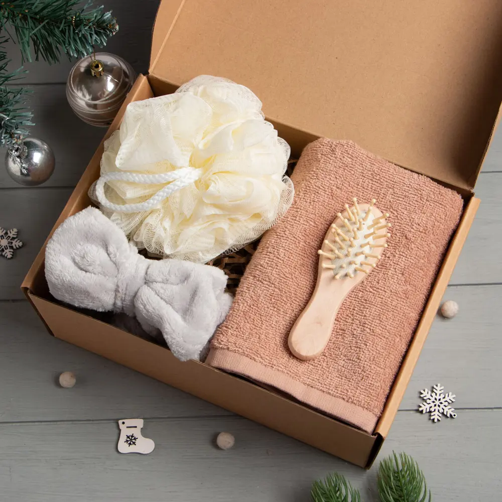 Фото Подарочный набор новогодний Этель Gift for you полотенце 30x60см аксессуары (4 предмета) Фото Подарочный набор новогодний Этель Gift for you полотенце 30x60см аксессуары (4 предмета)