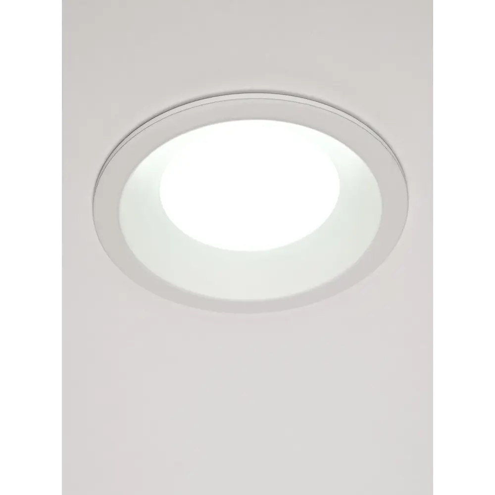 Фото 4 Светильник точечный светодиодный встраиваемый APL LED 3322.LDY5016/5W/6K нейтральный белый свет цвет белый Фото 4 Светильник точечный светодиодный встраиваемый APL LED 3322.LDY5016/5W/6K нейтральный белый свет цвет белый