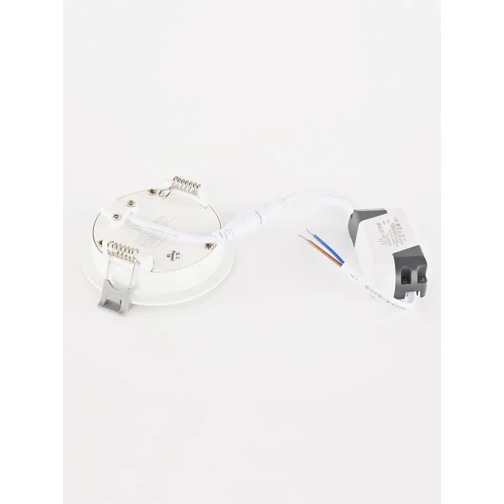 Фото 8 Светильник точечный светодиодный встраиваемый APL LED 3322.LDY5016/5W/6K нейтральный белый свет цвет белый Фото 8 Светильник точечный светодиодный встраиваемый APL LED 3322.LDY5016/5W/6K нейтральный белый свет цвет белый
