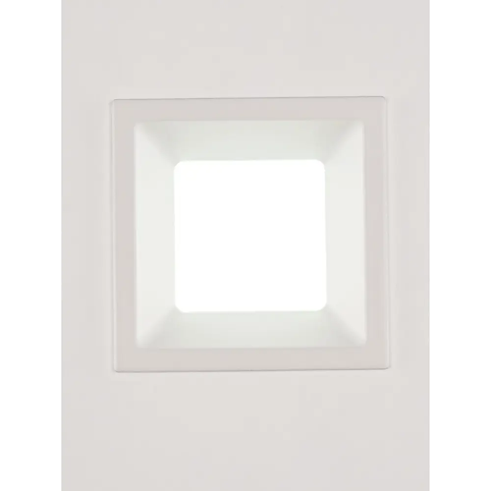 Фото 8 Светильник точечный светодиодный встраиваемый APL LED 3322.LDF5016/5W/6K нейтральный белый свет цвет белый Фото 8 Светильник точечный светодиодный встраиваемый APL LED 3322.LDF5016/5W/6K нейтральный белый свет цвет белый