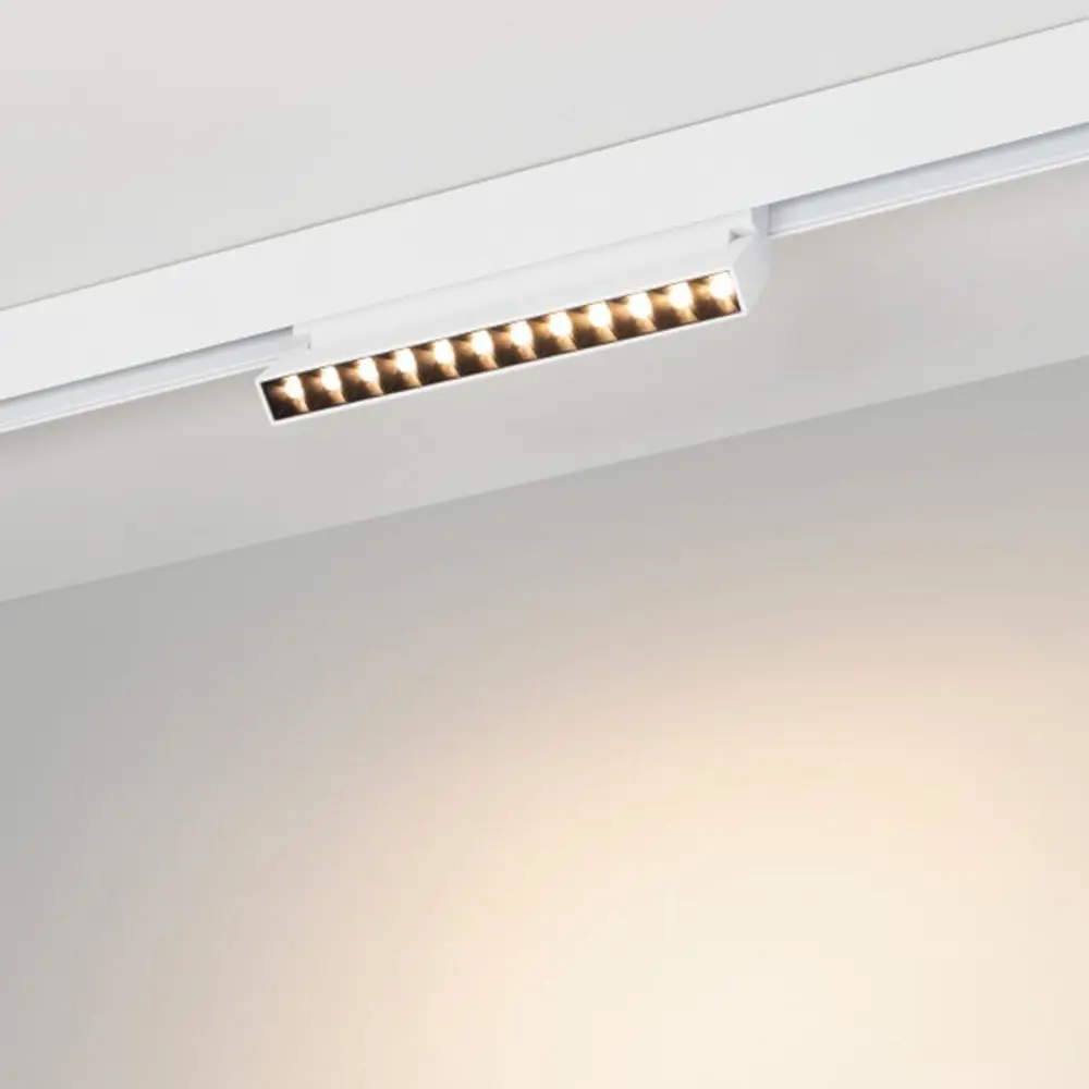 Фото Трековый светильник ARLIGHT 035866 светодиодный 12 Вт цвет белый Фото Трековый светильник ARLIGHT 035866 светодиодный 12 Вт цвет белый