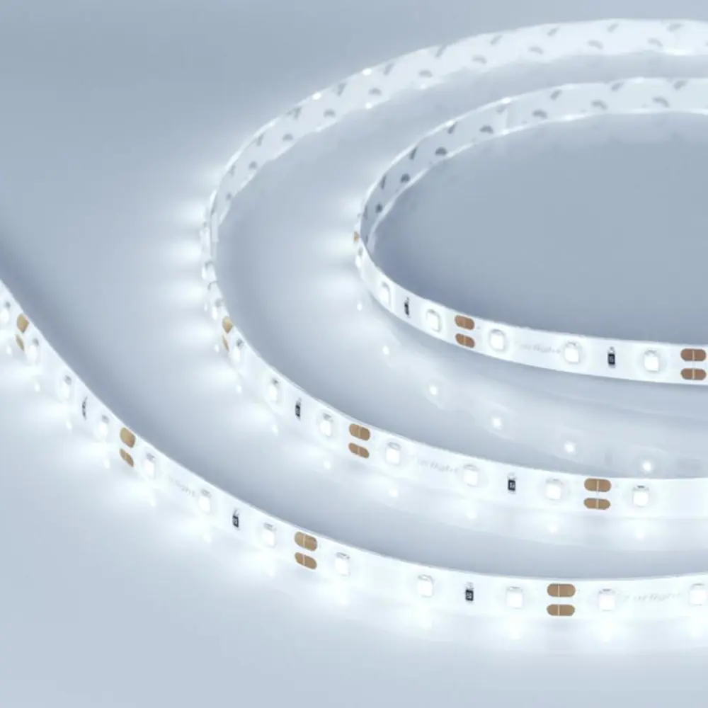 Фото 3 Светодиодная лента ARLIGHT 020516 SMD 2835 60 диод/6.70 Вт/м 12 В IP65 50 м холодный белый свет Фото 3 Светодиодная лента ARLIGHT 020516 SMD 2835 60 диод/6.70 Вт/м 12 В IP65 50 м холодный белый свет