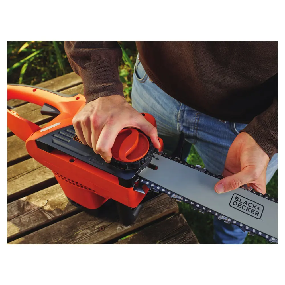 Фото 3 Электропила Black + Decker CS2040 2000 Вт шина 40 см Фото 3 Электропила Black + Decker CS2040 2000 Вт шина 40 см