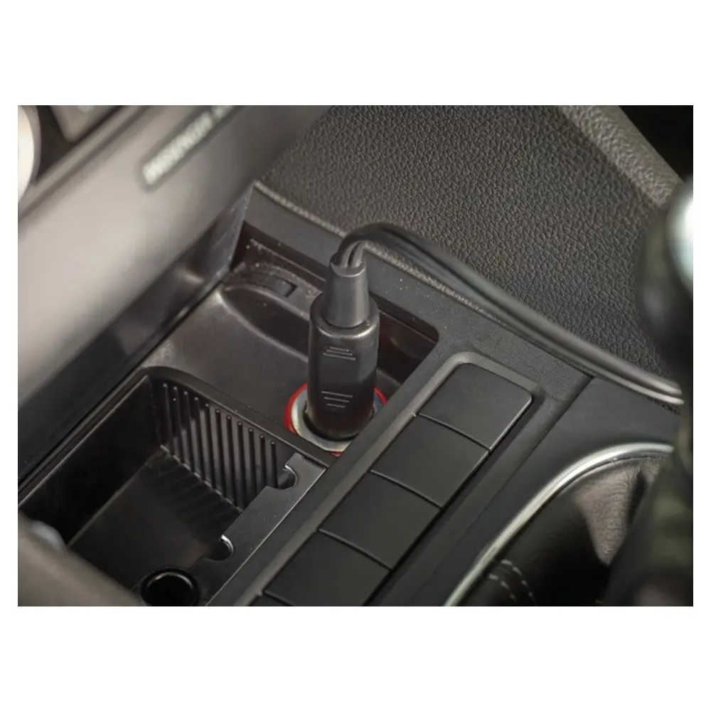 Фото 7 Автомобильный пылесос Dustbuster с набором аксессуаров Black+Decker ADV1200 Фото 7 Автомобильный пылесос Dustbuster с набором аксессуаров Black+Decker ADV1200