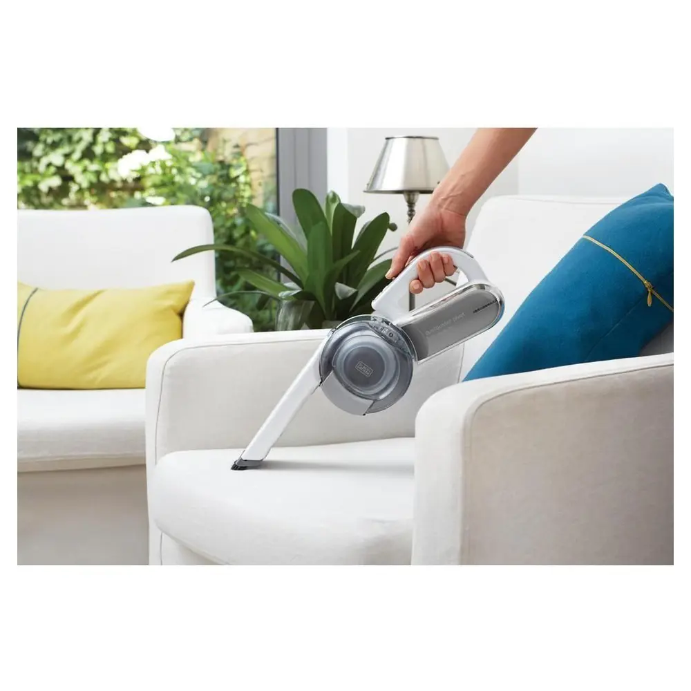 Фото 3 Аккумуляторный пылесос Black+Decker PV1820L Фото 3 Аккумуляторный пылесос Black+Decker PV1820L