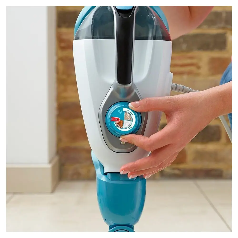 Фото 4 Пароочиститель BLACK + DECKER SteamMop 7-В-1 FSMH1321-QS цвет бирюзовый Фото 4 Пароочиститель BLACK + DECKER SteamMop 7-В-1 FSMH1321-QS цвет бирюзовый