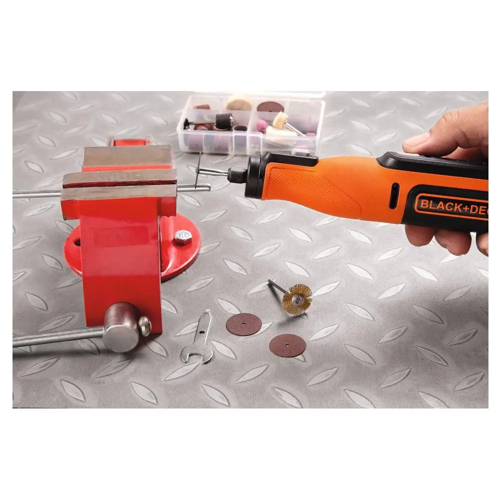 Фото 3 Гравер аккумуляторный BLACK+DECKER BCRT8IK 7.2 В Фото 3 Гравер аккумуляторный BLACK+DECKER BCRT8IK 7.2 В