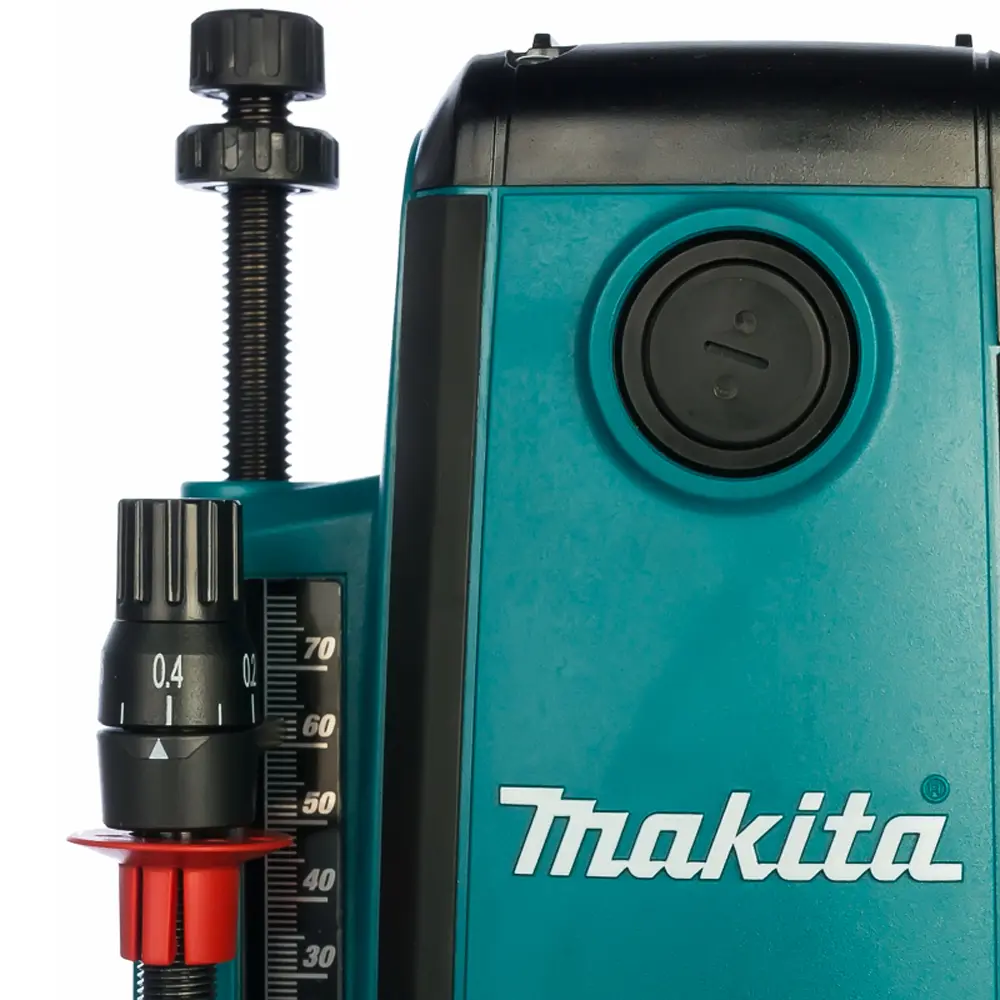 Фото 3 Сетевой фрезер MAKITA RP2301FCX Фото 3 Сетевой фрезер MAKITA RP2301FCX