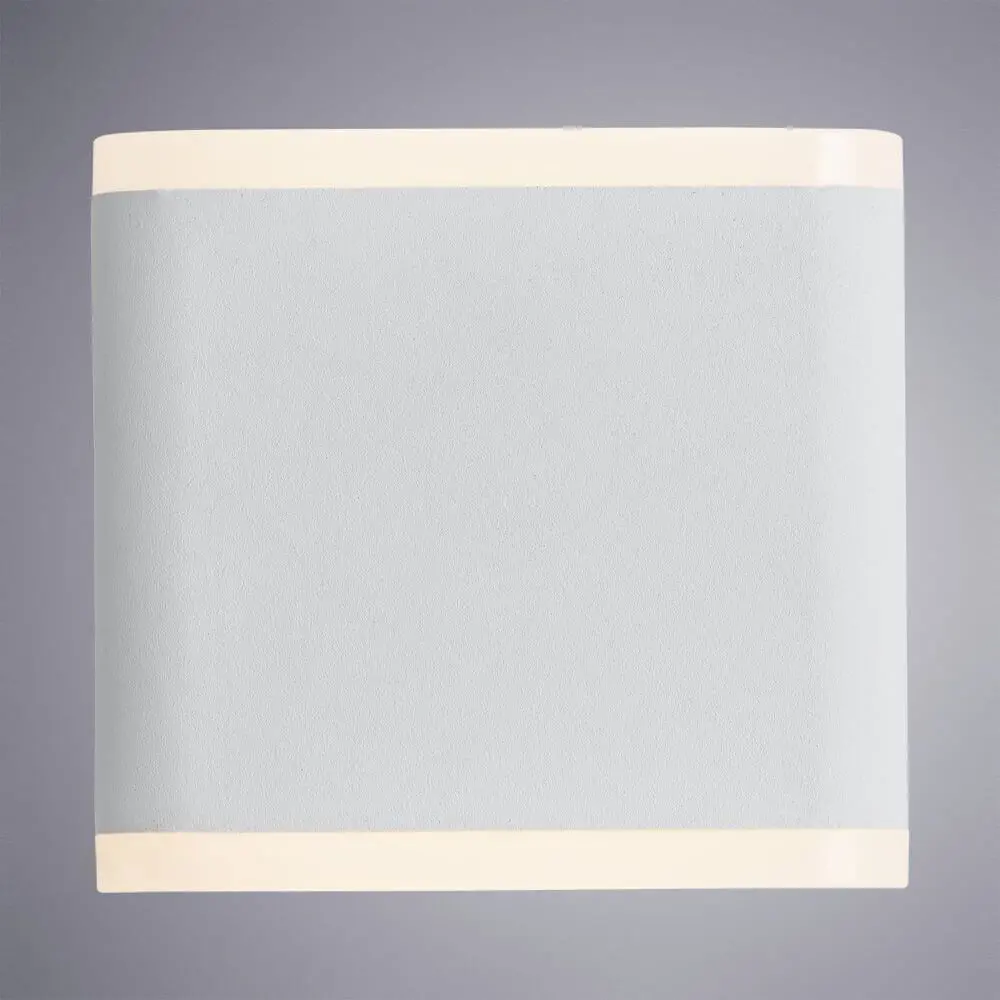 Фото 3 Светильник уличный светодиодный Arte Lamp Lingotto A8153AL-2WH IP54 Фото 3 Светильник уличный светодиодный Arte Lamp Lingotto A8153AL-2WH IP54
