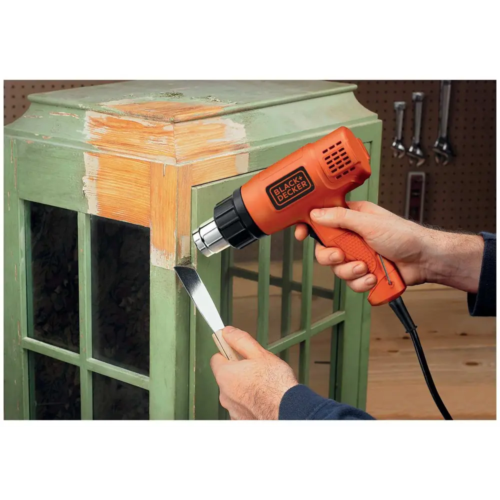 Фото 10 Фен технический сетевой Black&Decker KX1650, 1750 Вт Фото 10 Фен технический сетевой Black&Decker KX1650, 1750 Вт