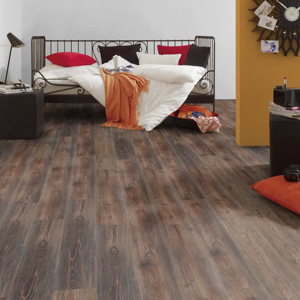 Фото Ламинат Kronospan Дуб каньон 33 класс толщина 8 мм с фаской 2.22 м² Фото Ламинат Kronospan Дуб каньон 33 класс толщина 8 мм с фаской 2.22 м²