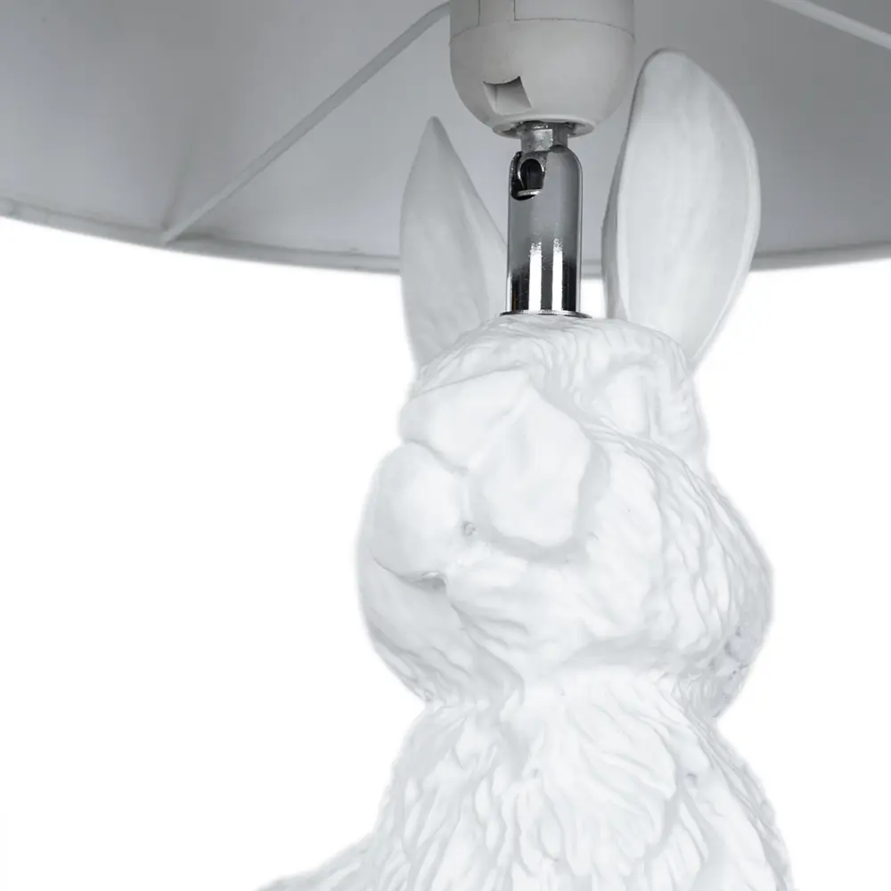 Фото 5 Настольная лампа ARTE LAMP A4015LT-1WH цвет белый Фото 5 Настольная лампа ARTE LAMP A4015LT-1WH цвет белый