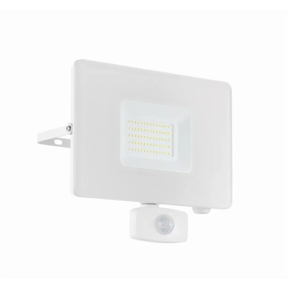 Фото Прожектор светодиодный уличный EGLO 33159 FAEDO 3 50 Вт 5000 К IP44 с датчиком движения цвет бесцветный прозрачный Фото Прожектор светодиодный уличный EGLO 33159 FAEDO 3 50 Вт 5000 К IP44 с датчиком движения цвет бесцветный прозрачный