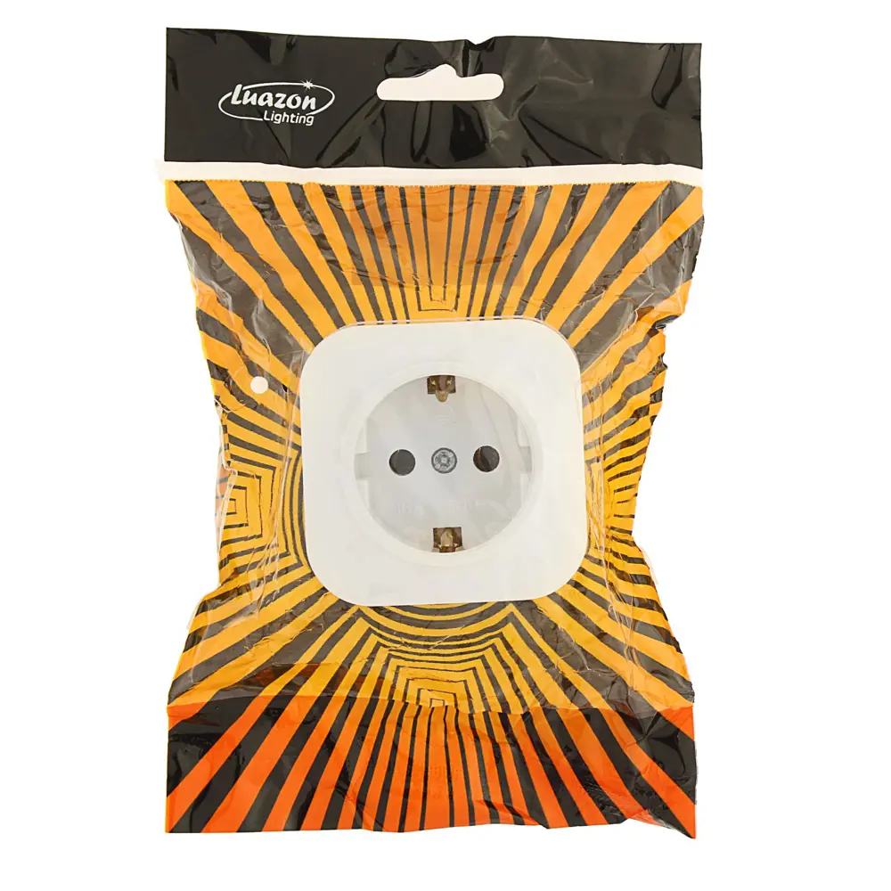 Фото 4 Розетка накладная Luazon lighting Уют 3092298 с заземлением цвет белый Фото 4 Розетка накладная Luazon lighting Уют 3092298 с заземлением цвет белый