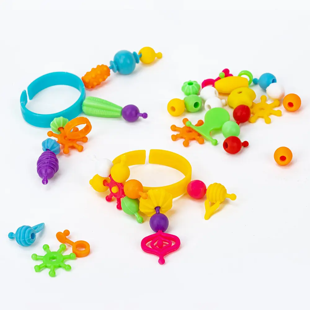 Фото 4 Конструктор Pop-beads для творчества, игр и создания украшений, 150 бусин, основы для браслетов, колец, Brauberg Kids, 664697 Фото 4 Конструктор Pop-beads для творчества, игр и создания украшений, 150 бусин, основы для браслетов, колец, Brauberg Kids, 664697