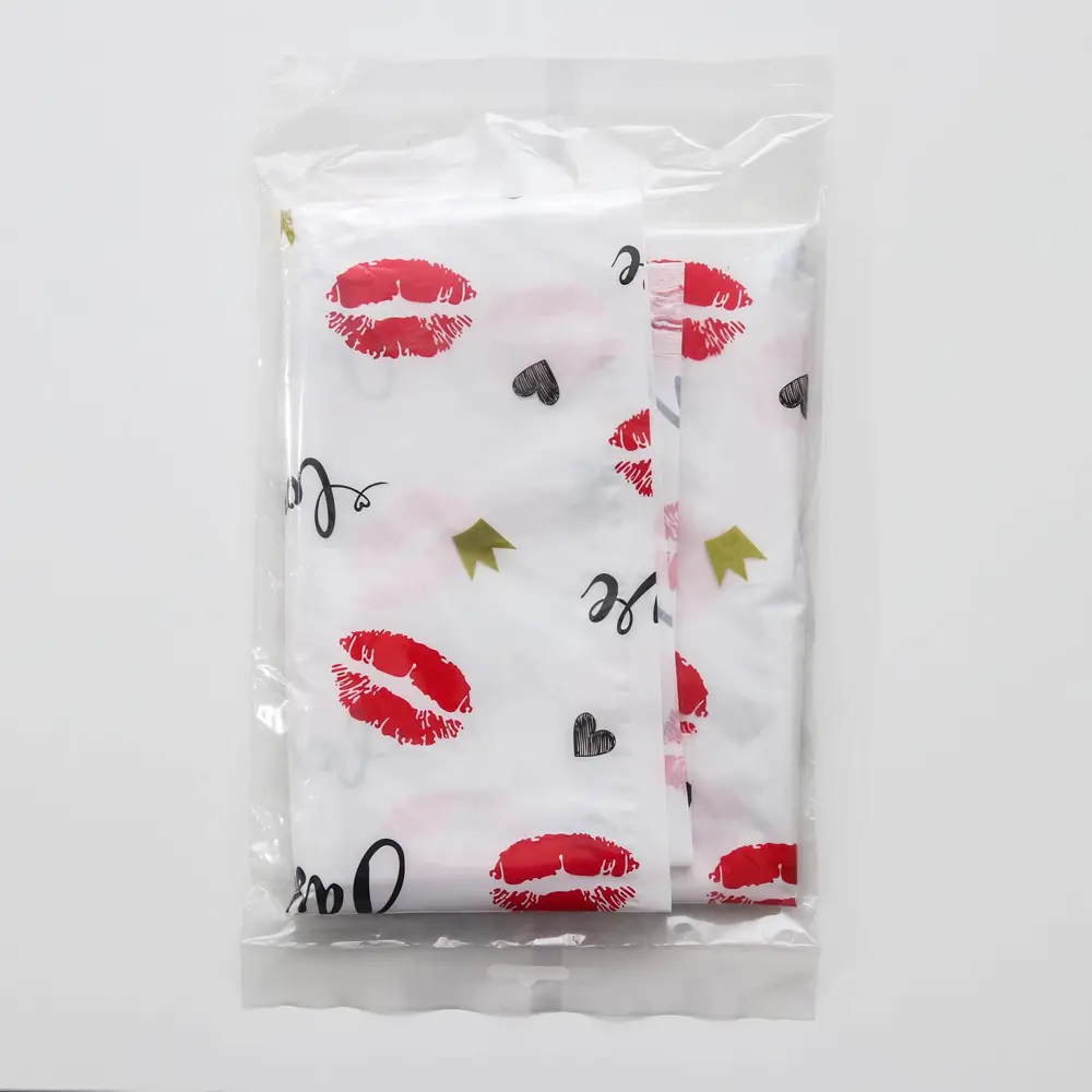 Фото 4 Вакуумный пакет для вещей "Помада" 50Х60 см Фото 4 Вакуумный пакет для вещей "Помада" 50Х60 см