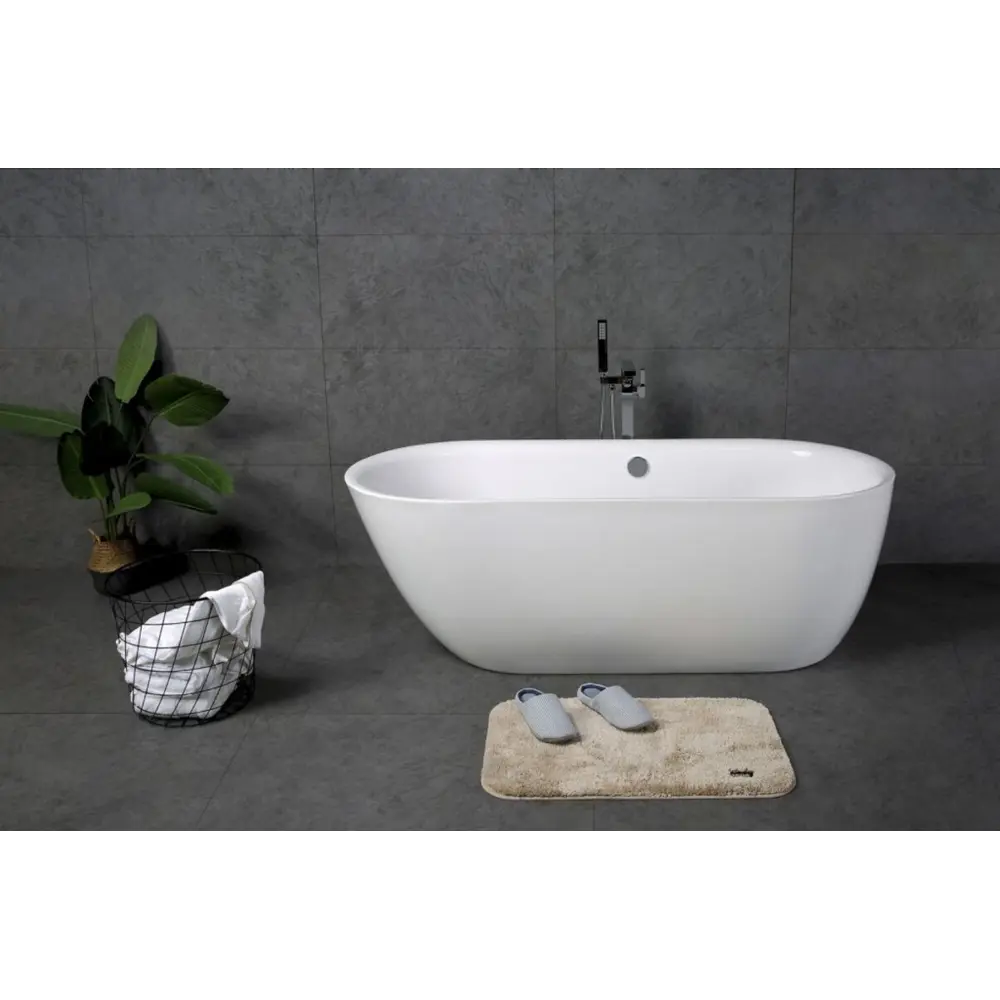 Фото 2 Отдельностоящая ванна Belbagno BB203-1800-830 акрил 180х83см Фото 2 Отдельностоящая ванна Belbagno BB203-1800-830 акрил 180х83см