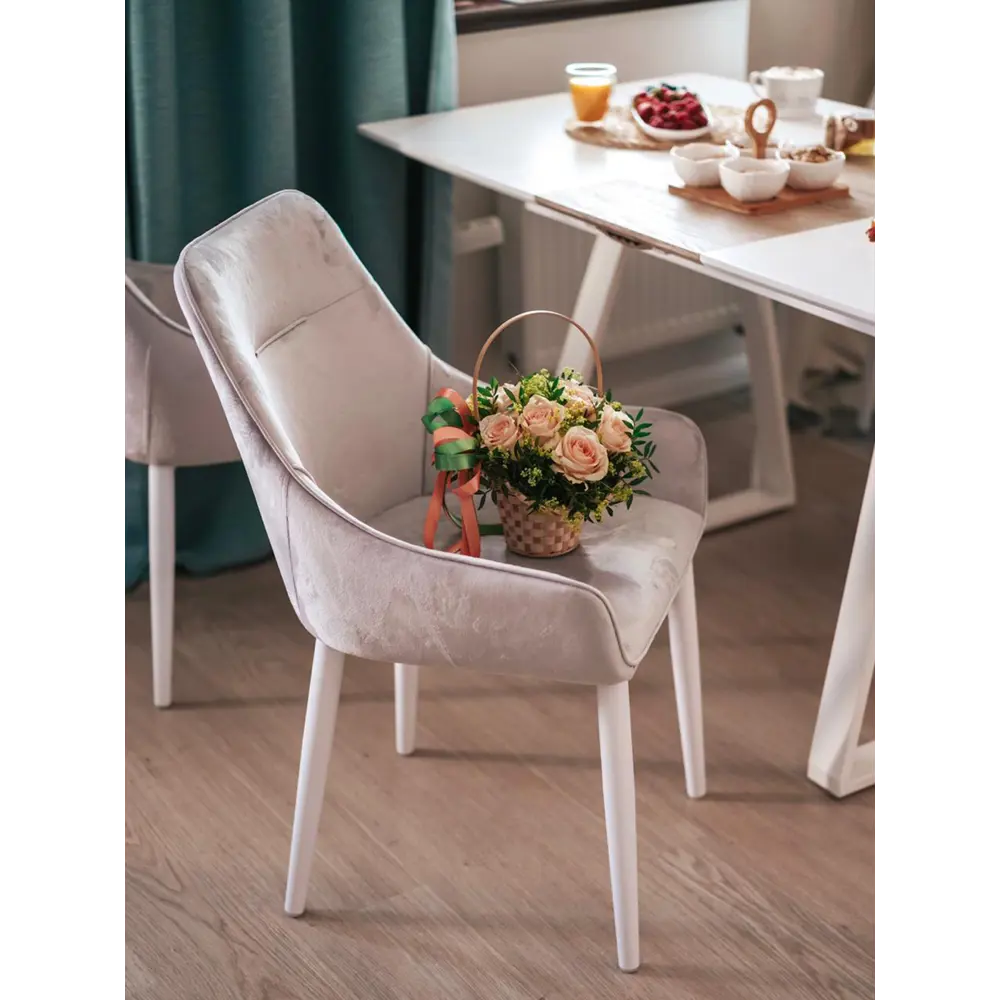 Фото 3 Комплект кухонных стульев 4 шт Стул груп Диана 87x60x47 см велюр цвет бежевый Фото 3 Комплект кухонных стульев 4 шт Стул груп Диана 87x60x47 см велюр цвет бежевый