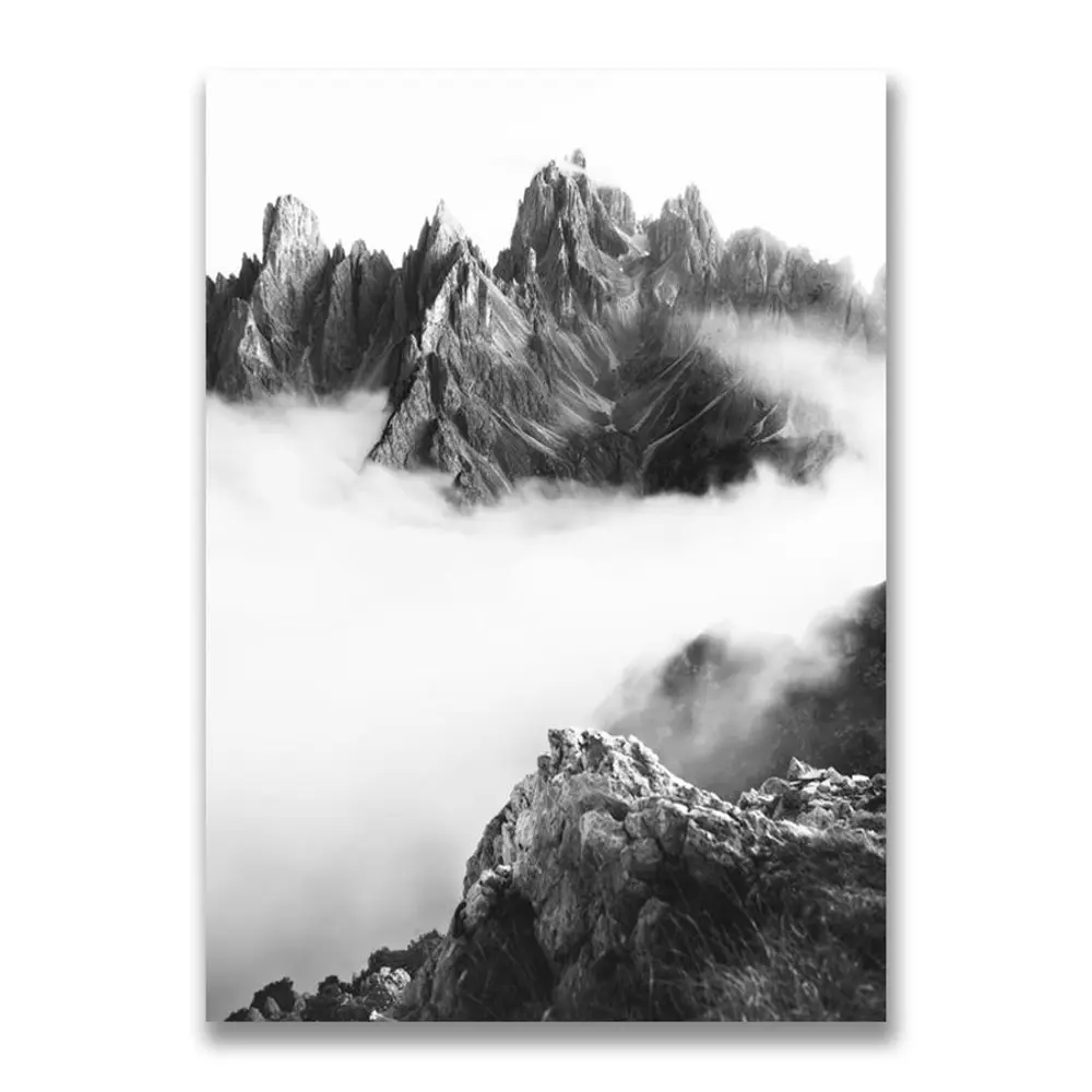 Фото Картина на холсте Скалы в облаках 50x70 см Фото Картина на холсте Скалы в облаках 50x70 см