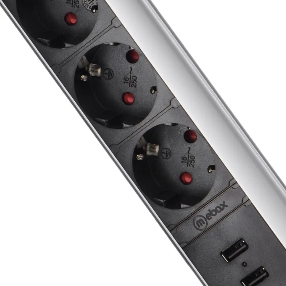 Фото 2 Блок розеток выдвижной встраиваемый Mebax 3 розетки 2 USB D60 мм с заземлением цвет серебристый Фото 2 Блок розеток выдвижной встраиваемый Mebax 3 розетки 2 USB D60 мм с заземлением цвет серебристый
