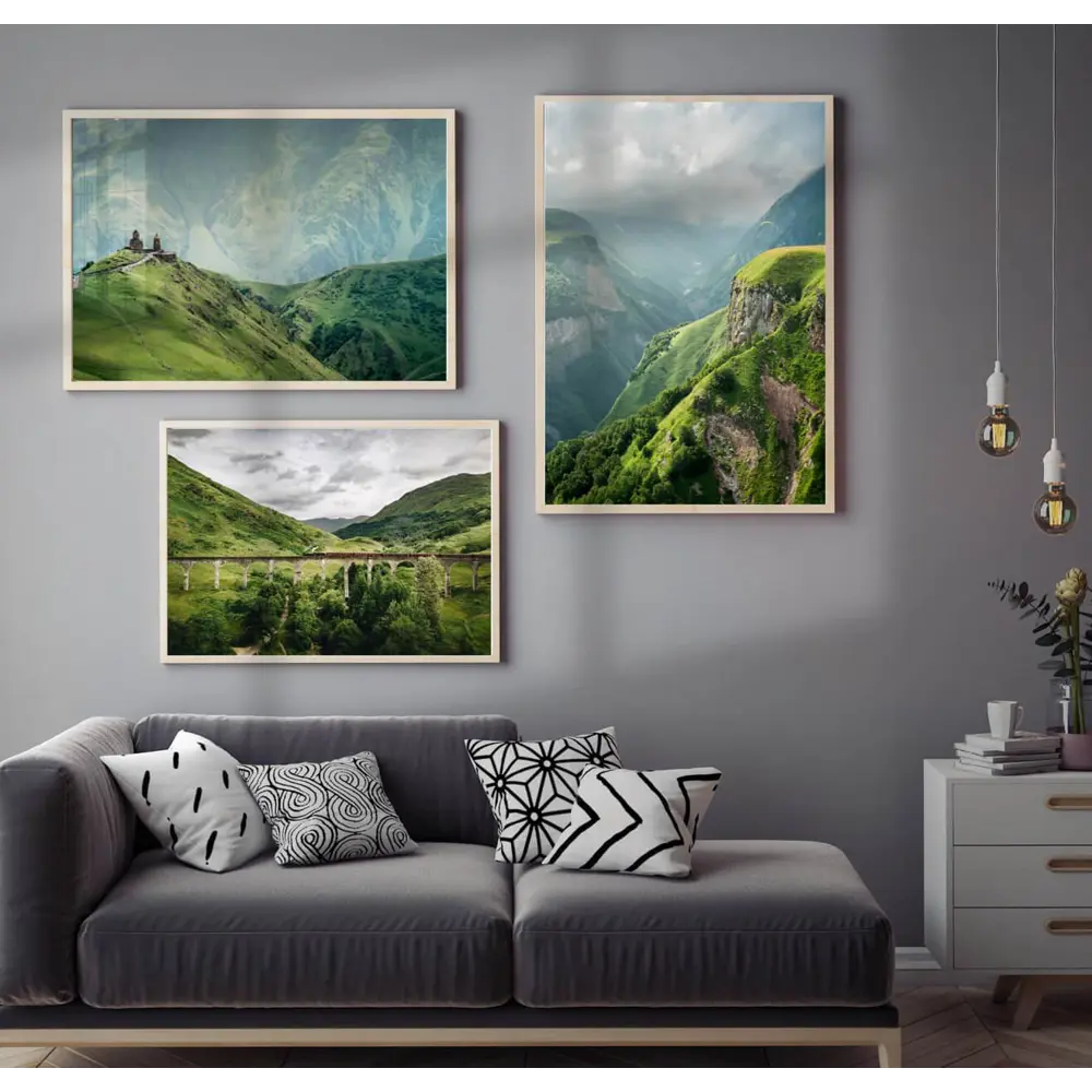 Фото Набор постеров 3 шт 28 картин "Пейзаж зеленый, горы" 130x95 см в тубусе без рамы для интерьера Фото Набор постеров 3 шт 28 картин "Пейзаж зеленый, горы" 130x95 см в тубусе без рамы для интерьера