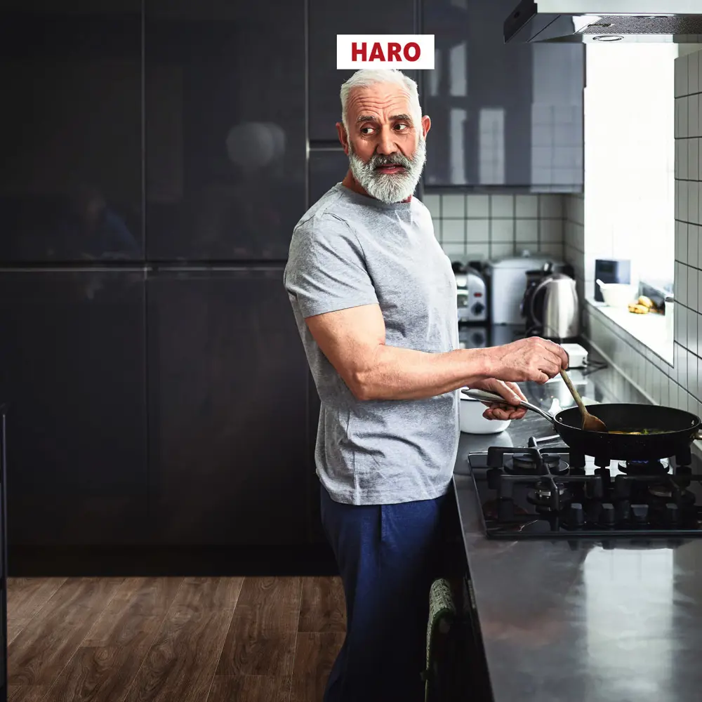 Фото 2 Ламинат Haro Дуб Элеганза Мускатный 33 класс толщина 8 мм с фаской 1.98 м² Фото 2 Ламинат Haro Дуб Элеганза Мускатный 33 класс толщина 8 мм с фаской 1.98 м²