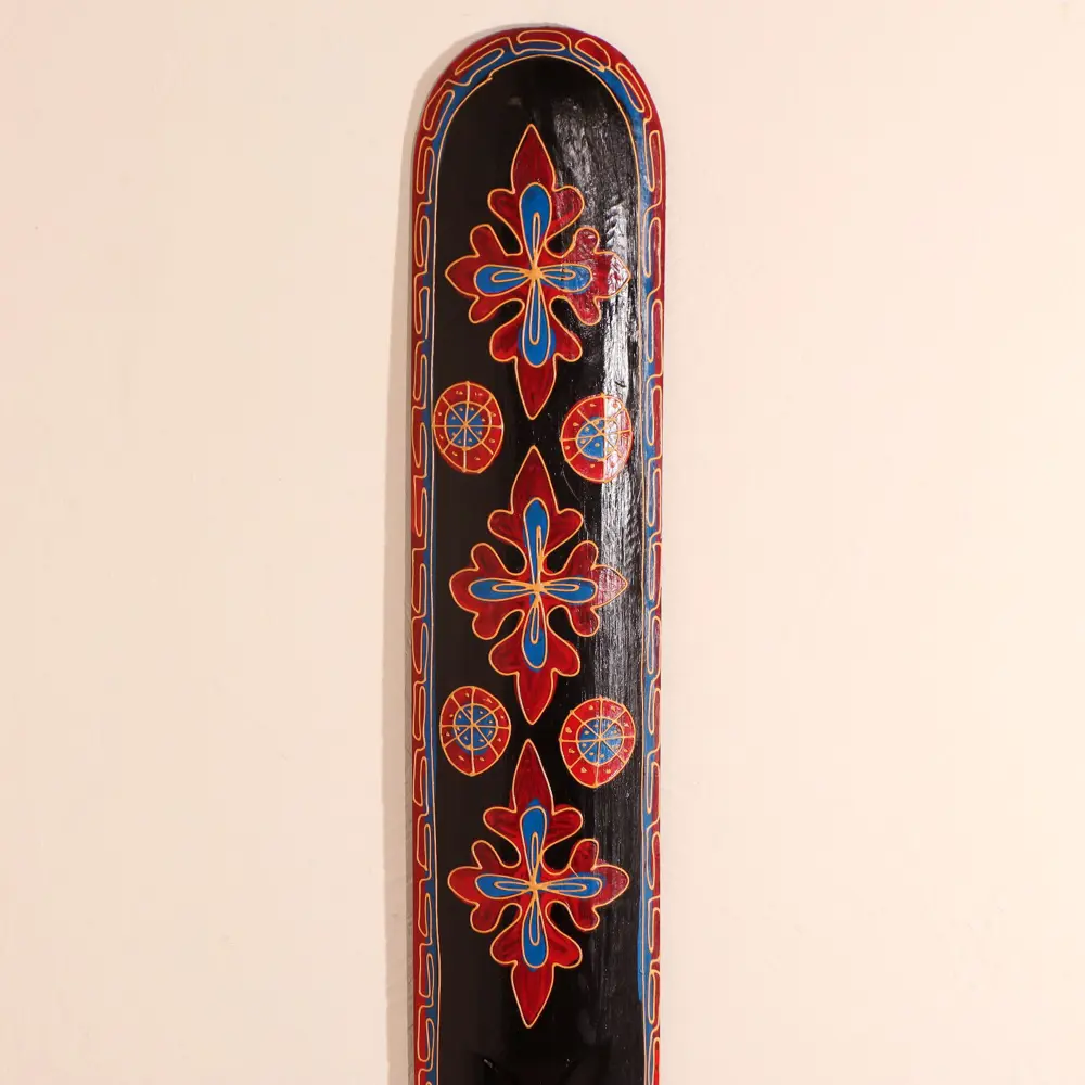 Фото 2 Панно-маска настенная "Абориген черный с красными цветами" 3x12x100 см Фото 2 Панно-маска настенная "Абориген черный с красными цветами" 3x12x100 см