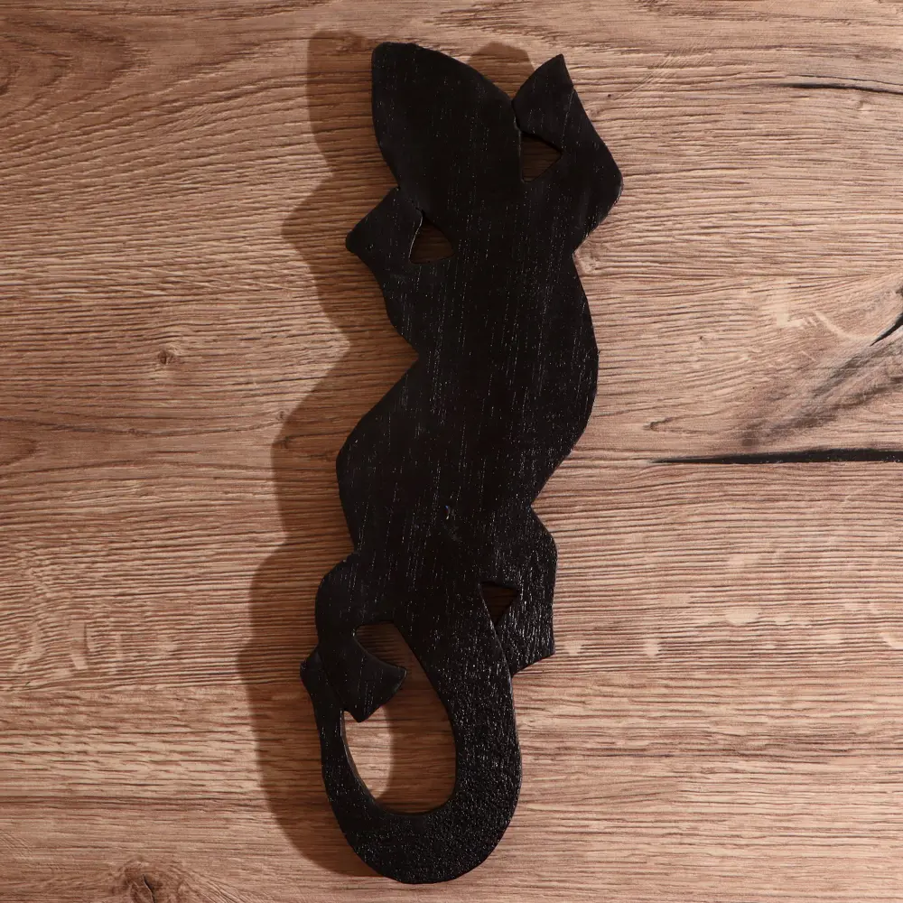 Фото 4 Панно настенное "Ящерица с цветной росписью на спинке" 30x10.5x1 см Фото 4 Панно настенное "Ящерица с цветной росписью на спинке" 30x10.5x1 см