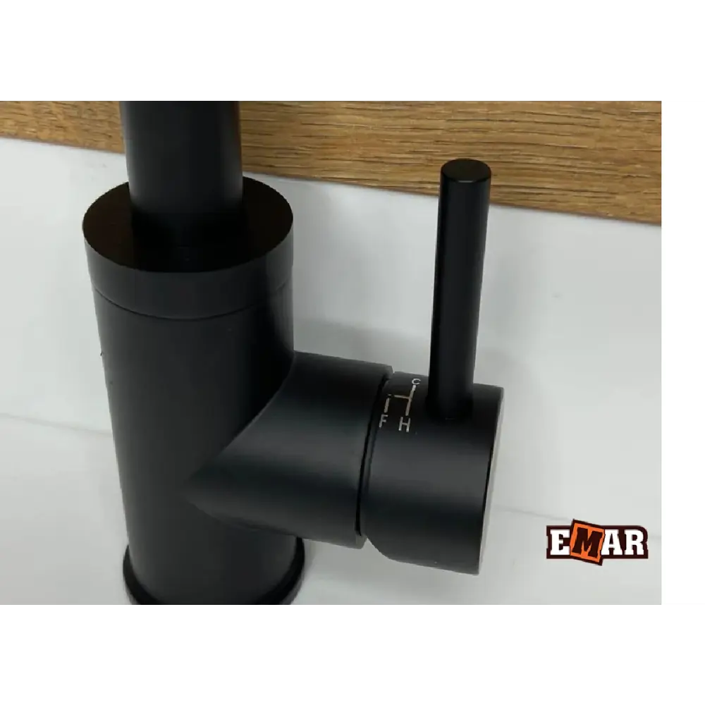 Фото 4 Однорычажный смеситель Emar Есв 7015 black излив 25.8 см цвет черный Фото 4 Однорычажный смеситель Emar Есв 7015 black излив 25.8 см цвет черный