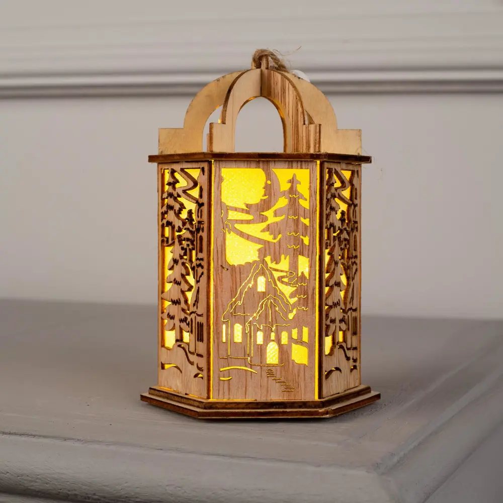 Фото 3 Елочная игрушка Фонарь с домиком Luazon lighting 6117306 9 см х 9 см бежевый Фото 3 Елочная игрушка Фонарь с домиком Luazon lighting 6117306 9 см х 9 см бежевый
