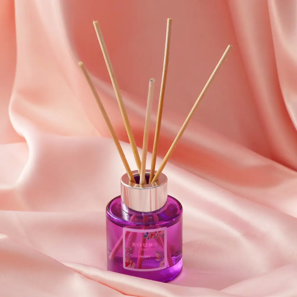 Фото 2 Диффузор ароматический Roura 50 мл Пион Фото 2 Диффузор ароматический Roura 50 мл Пион