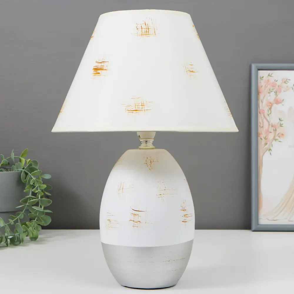 Фото Настольная лампа RISALUX 5448855 16393 F761TT-1229 цвет белый