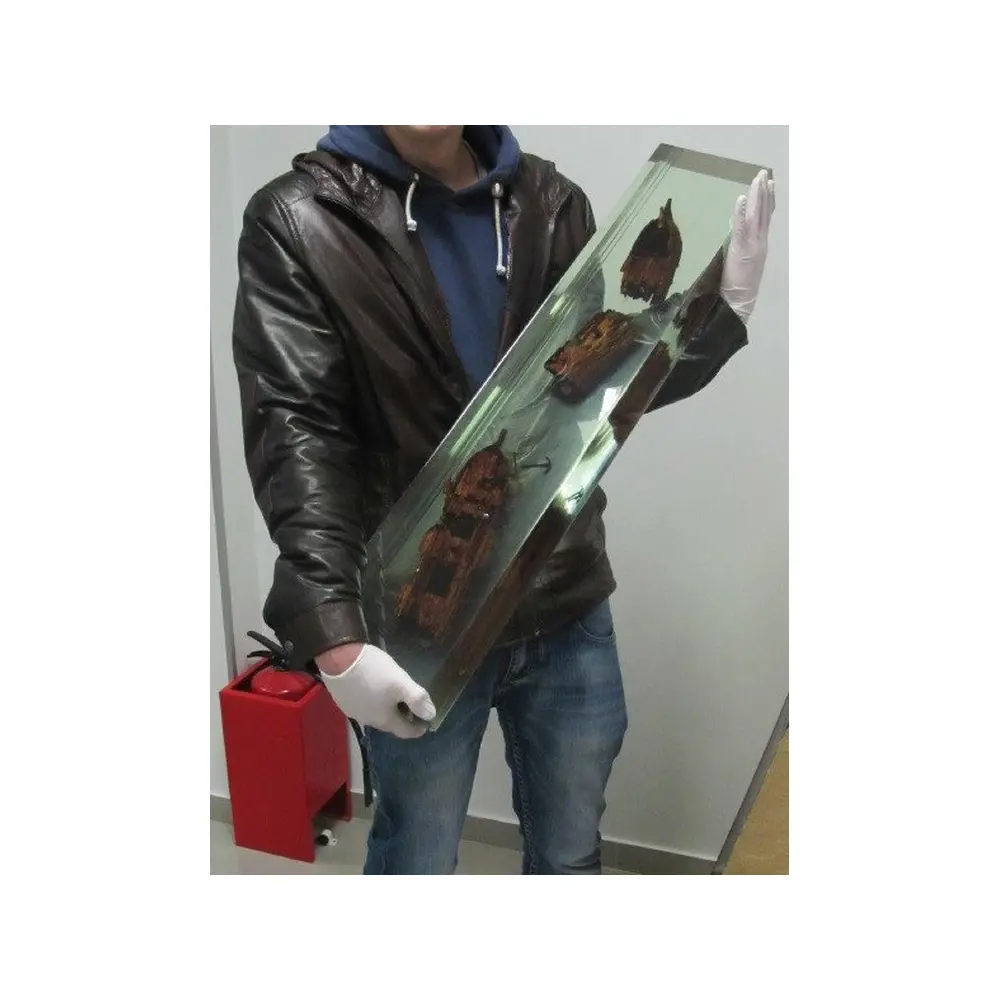 Фото 7 Прозрачная эпоксидная смола EpoximaxX DÉCOR X10 1.35 кг Фото 7 Прозрачная эпоксидная смола EpoximaxX DÉCOR X10 1.35 кг