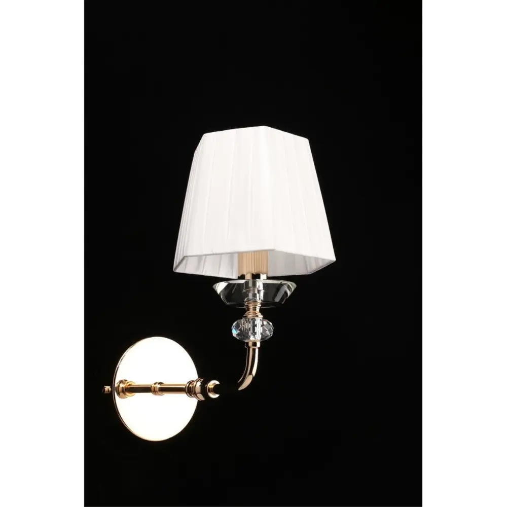 Фото 8 Настенный светильник APLOYT APL.719.01.01 цвет белый Фото 8 Настенный светильник APLOYT APL.719.01.01 цвет белый