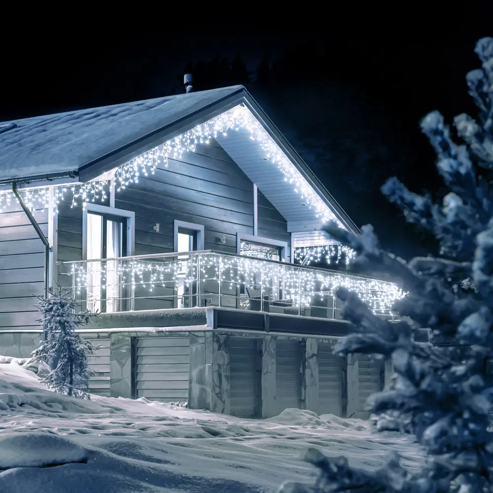 Фото Электрогирлянда уличная Balance бахрома 3х0.6м 72 ламп холодный белый свет Фото Электрогирлянда уличная Balance бахрома 3х0.6м 72 ламп холодный белый свет