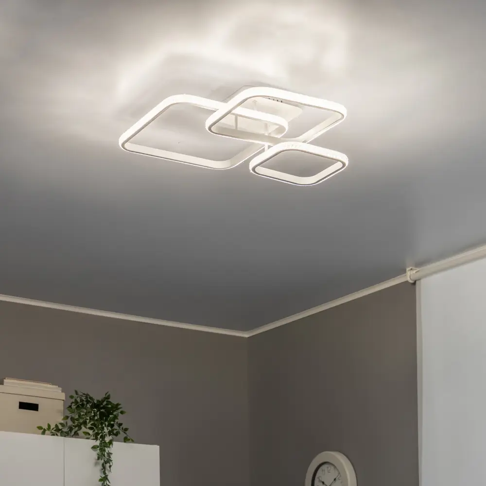 Фото 10 Люстра потолочная Novotech Over 358921 LED 54W квадратная цвет белый Фото 10 Люстра потолочная Novotech Over 358921 LED 54W квадратная цвет белый