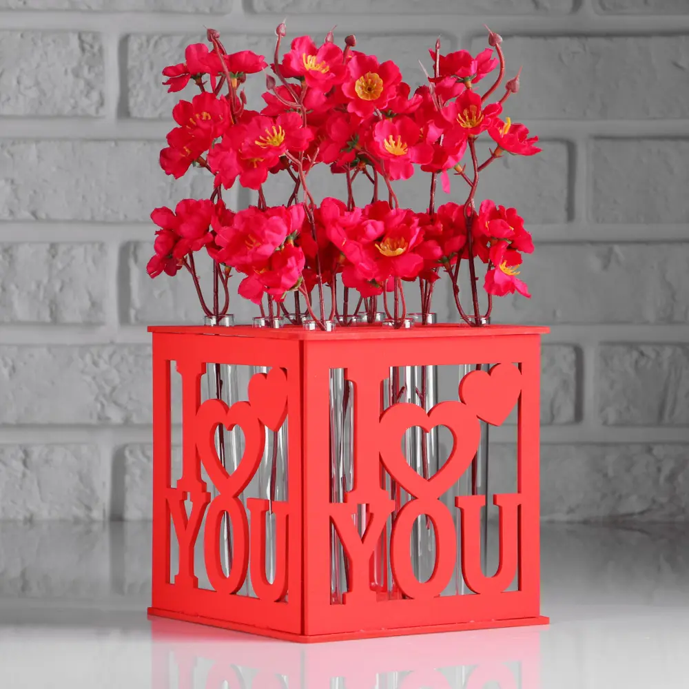 Фото Кашпо деревянное 15x15x15 см с 9 колбами I love you heart красный Дарим Красиво Фото Кашпо деревянное 15x15x15 см с 9 колбами I love you heart красный Дарим Красиво
