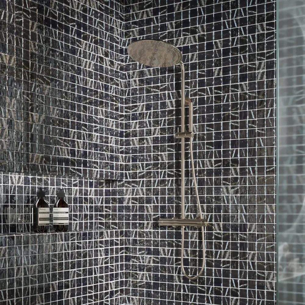 Фото 6 Мозаика стеклянная Vidrepur Aqua Black 31.7x31.7 см Фото 6 Мозаика стеклянная Vidrepur Aqua Black 31.7x31.7 см