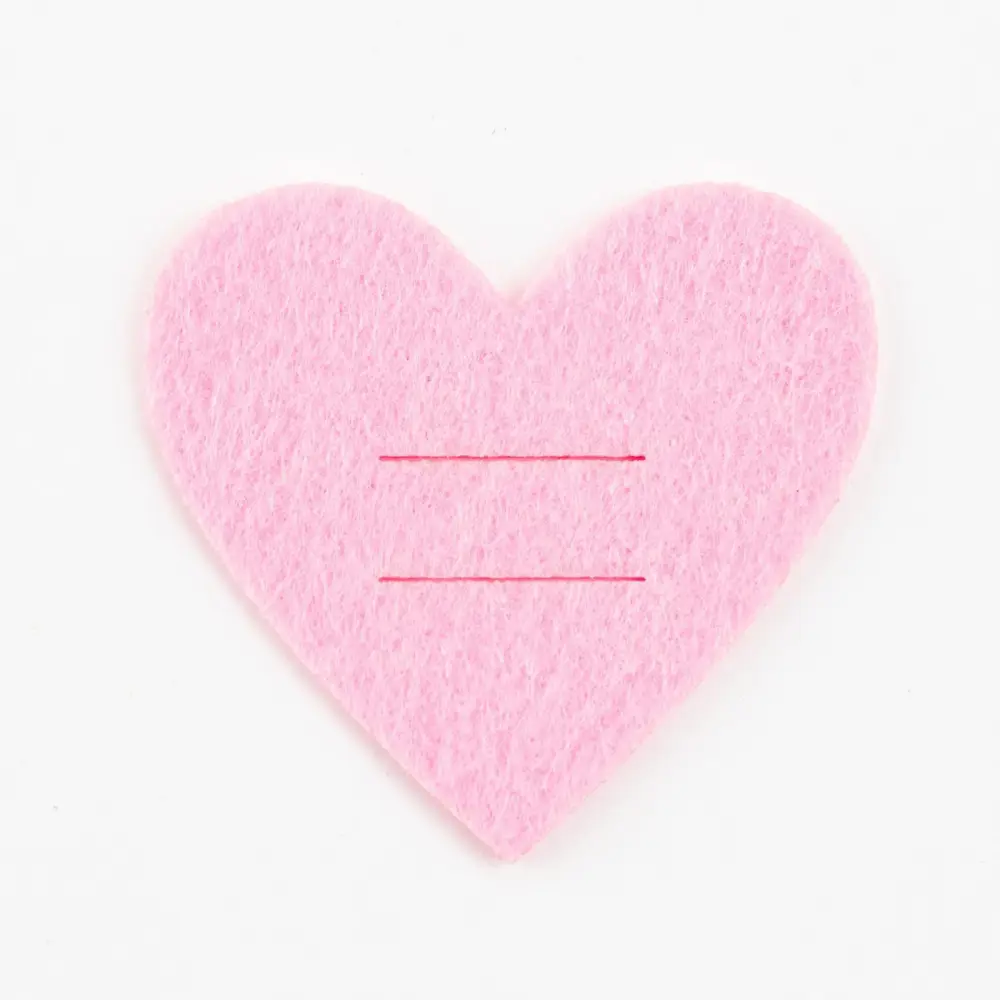 Фото Набор для декора столовых предметов "Love" 4 шт розовый, 5.4 х 5 см, 100% п/э, фетр Фото Набор для декора столовых предметов "Love" 4 шт розовый, 5.4 х 5 см, 100% п/э, фетр