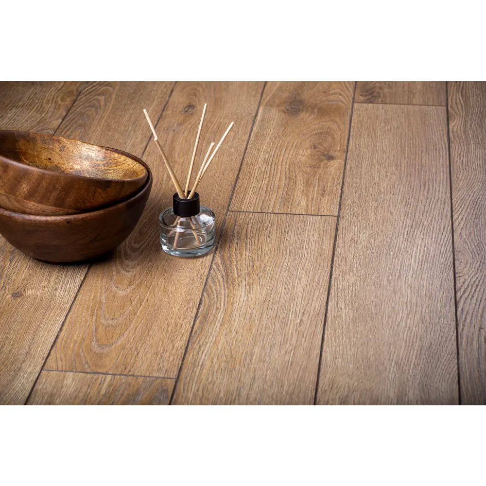 Фото 3 Ламинат Alsafloor Osmoze Medium Praline Oak 33 класс толщина 8 мм с фаской 1.41 м² Фото 3 Ламинат Alsafloor Osmoze Medium Praline Oak 33 класс толщина 8 мм с фаской 1.41 м²