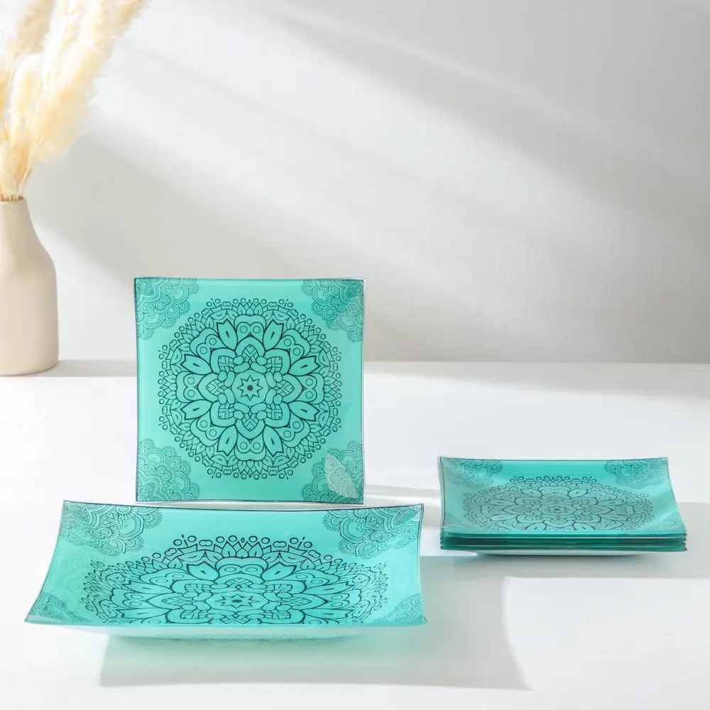 Фото Столовый сервиз квадратный Доляна Эвелина 7 предметов 6 персон стекло цвет бирюзовый Фото Столовый сервиз квадратный Доляна Эвелина 7 предметов 6 персон стекло цвет бирюзовый