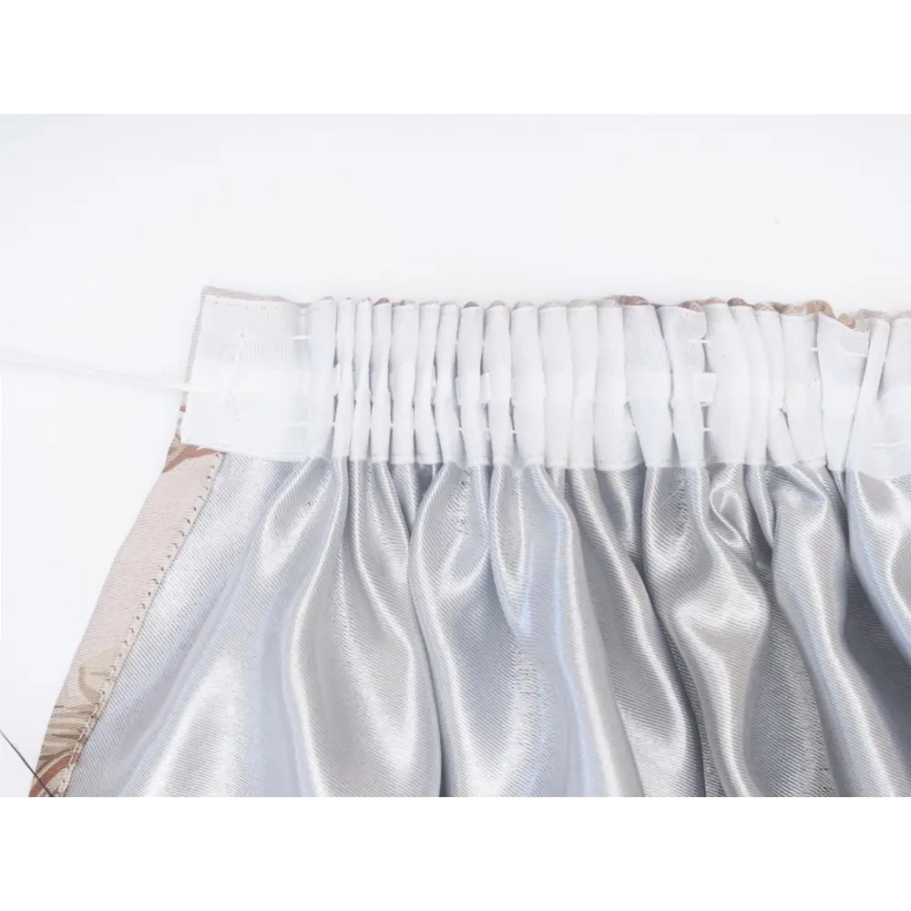 Фото 4 Штора на шторной ленте блэкаут Цветы 170x250 см цвет бежевый Фото 4 Штора на шторной ленте блэкаут Цветы 170x250 см цвет бежевый