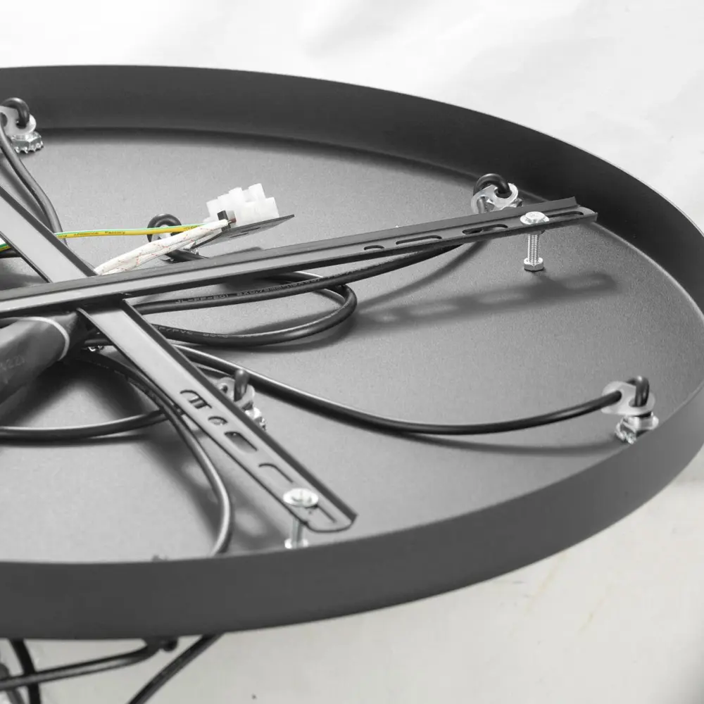 Фото 7 Светильник подвесной LUSSOLE LSP-8506 LOFT 9 ламп 18 м² цвет черный Фото 7 Светильник подвесной LUSSOLE LSP-8506 LOFT 9 ламп 18 м² цвет черный