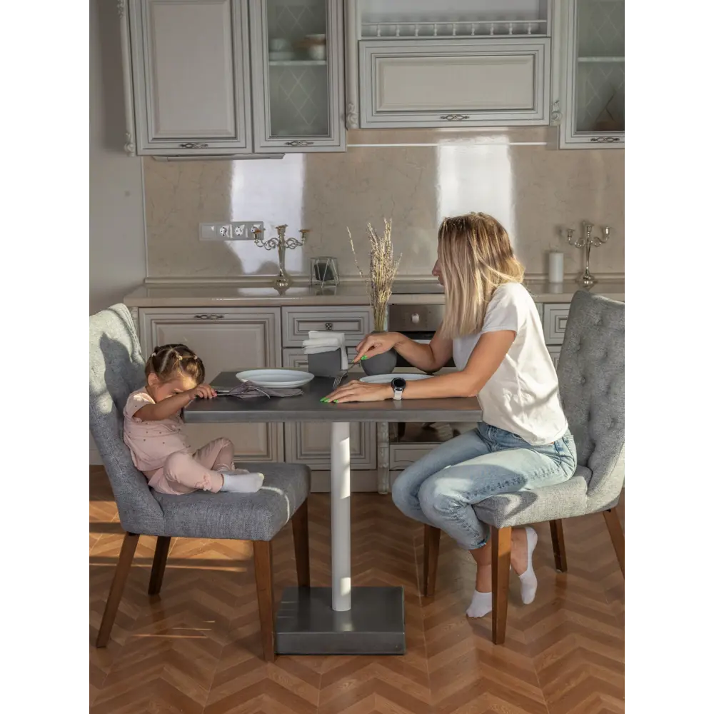 Фото 3 Кухонный стол квадратный Мелодия света Unit 750-700 50x3.5 см бетон цвет графит Фото 3 Кухонный стол квадратный Мелодия света Unit 750-700 50x3.5 см бетон цвет графит