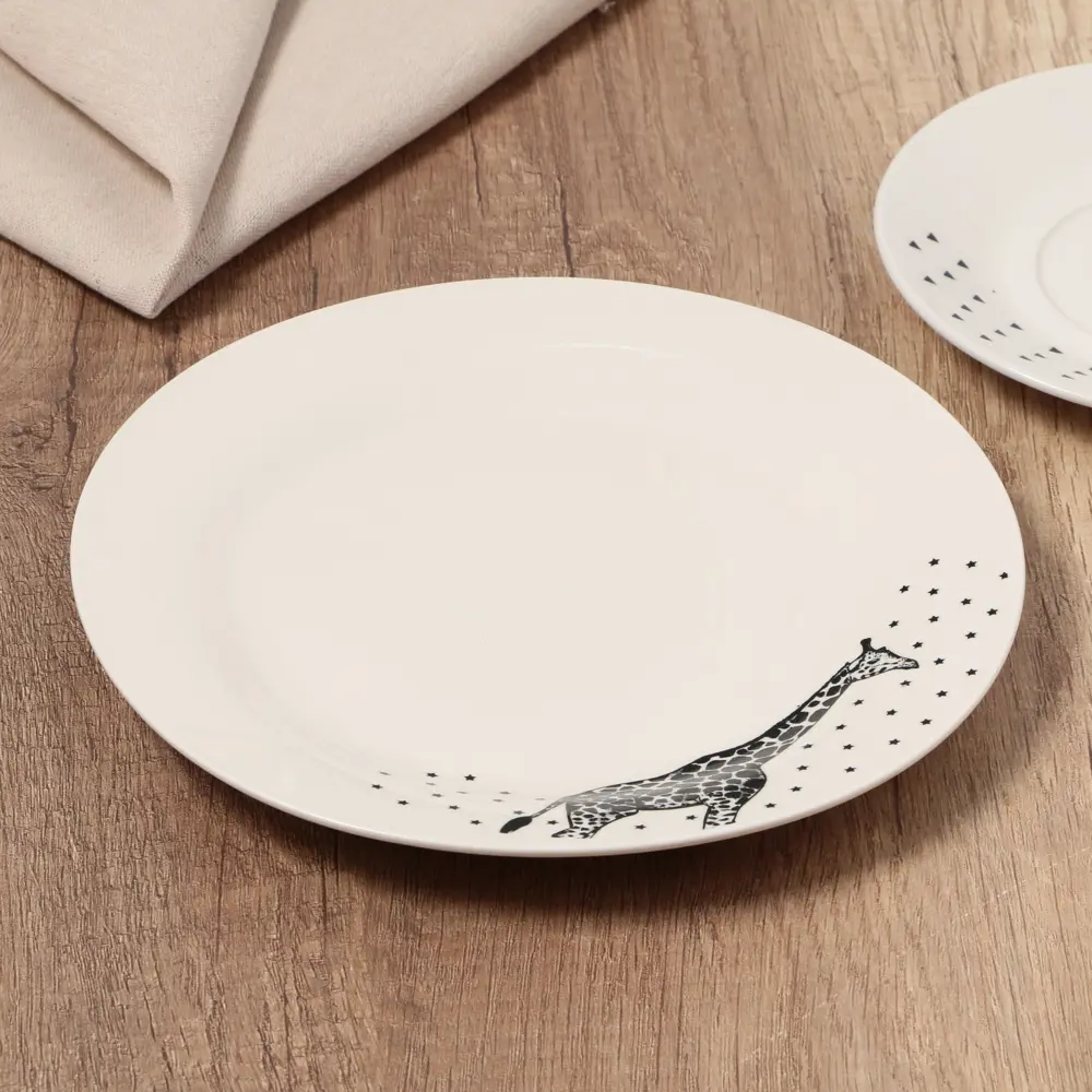 Фото 2 Тарелка Dolce Ceramo 9047691 20x2x20 см керамика цвет белый Фото 2 Тарелка Dolce Ceramo 9047691 20x2x20 см керамика цвет белый