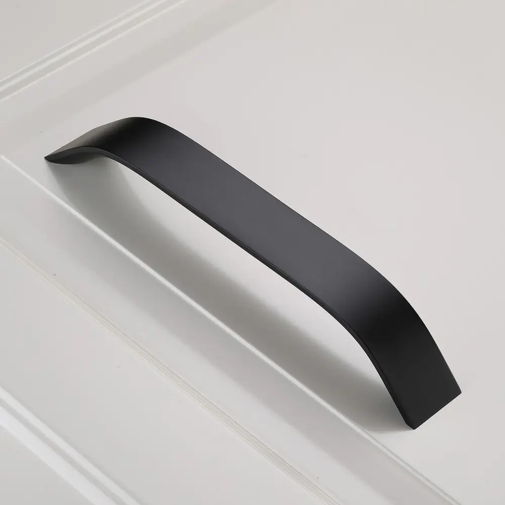 Фото 4 Ручка-скоба алюминиевая UA-OO-337/160 черный матовый Фото 4 Ручка-скоба алюминиевая UA-OO-337/160 черный матовый