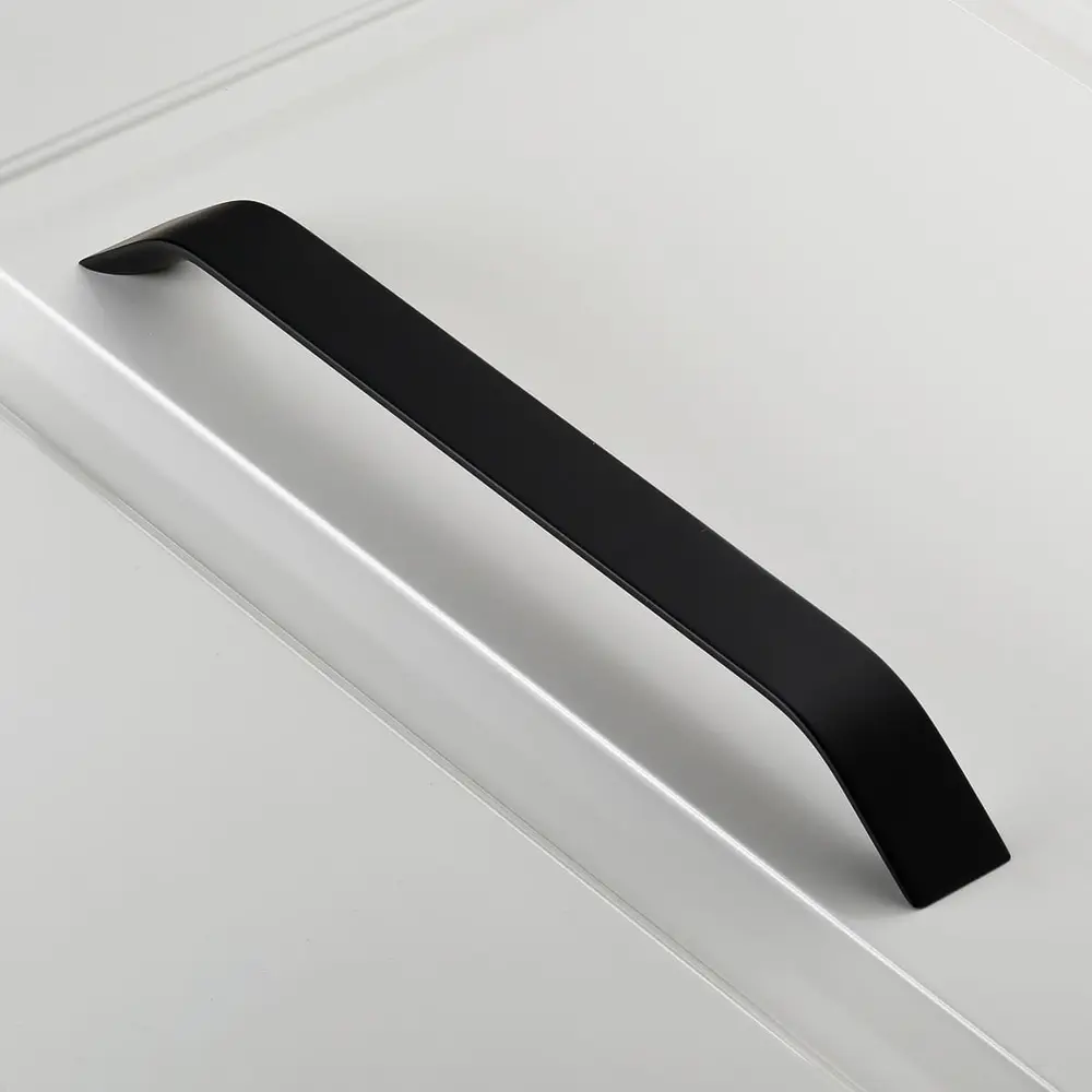 Фото 4 Мебельная ручка-скоба GTV UA-OO-337/256 черный матовый 256 мм Фото 4 Мебельная ручка-скоба GTV UA-OO-337/256 черный матовый 256 мм