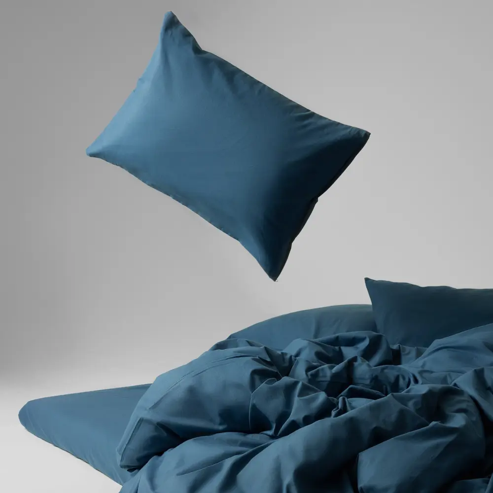 Фото 4 Комплект постельного белья Urban family Темно-бирюзовый 815 полутораспальный перкаль 70x70 см, разноцветный